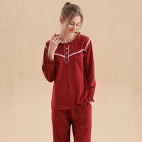 Knitted stretch-lace pajamas 79