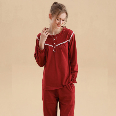 Knitted stretch-lace pajamas 79