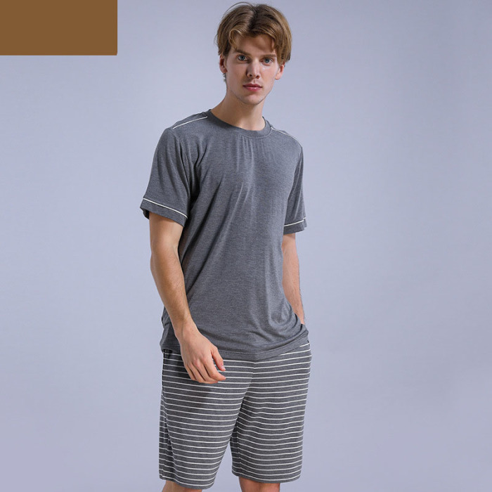 middle aged striped short sleeve pajamas 43