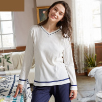 Ribbed V-neck loungewear 80